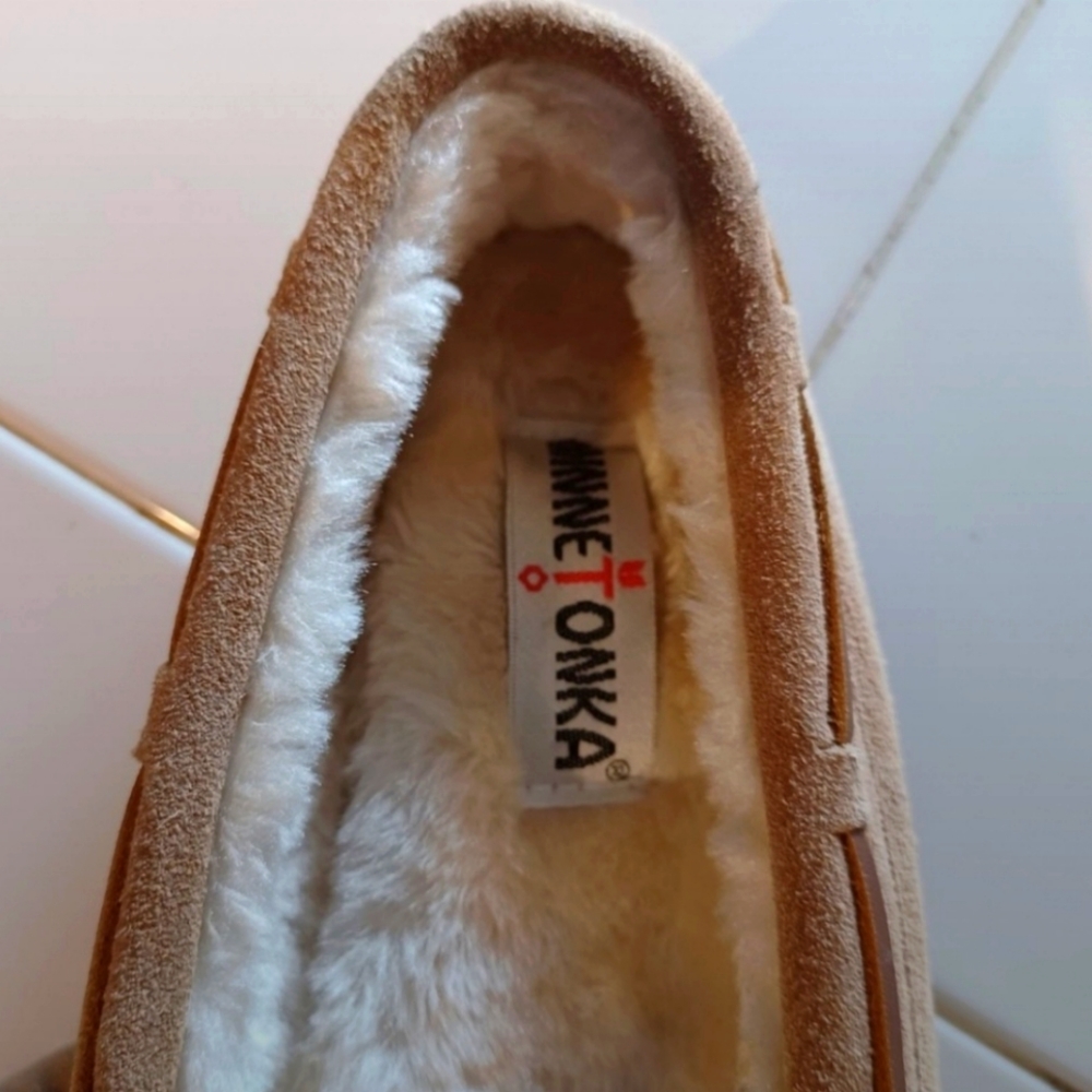 ๐HP!๐ Women's Minnetonka Lined Moccasins, Size 7 NWB! - Picture 5 of 6